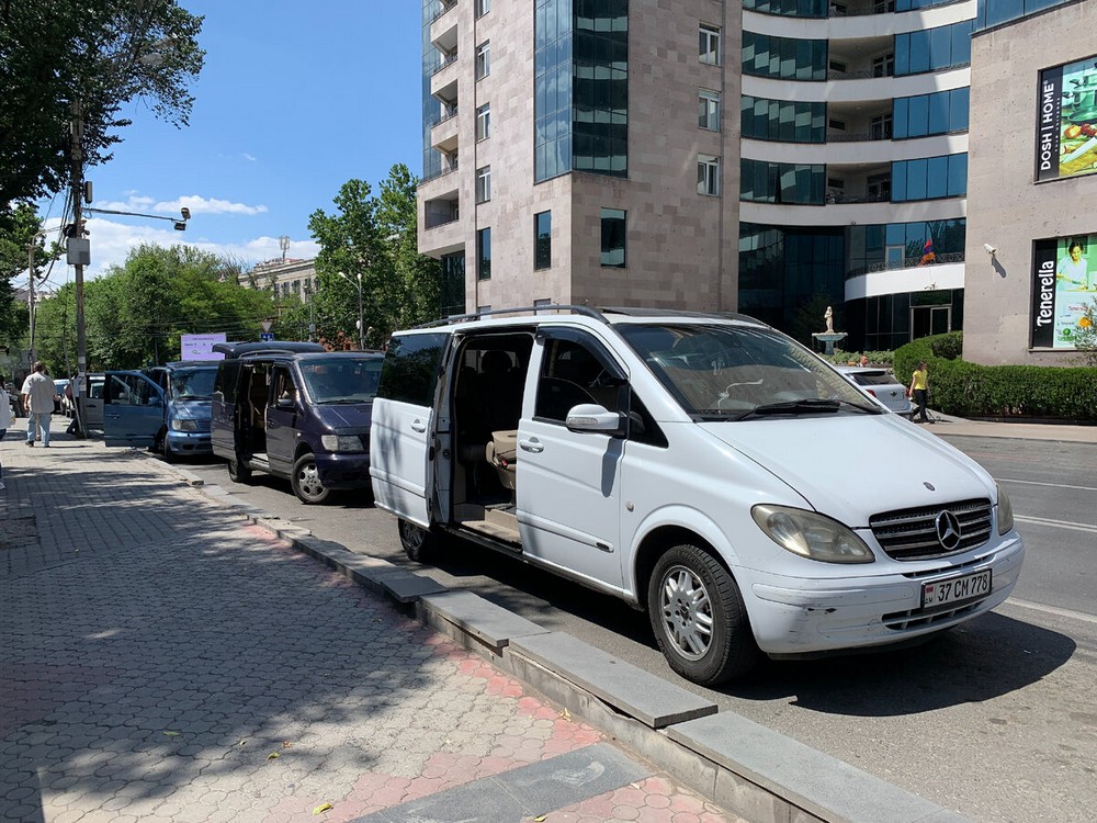 Микроавтобусы